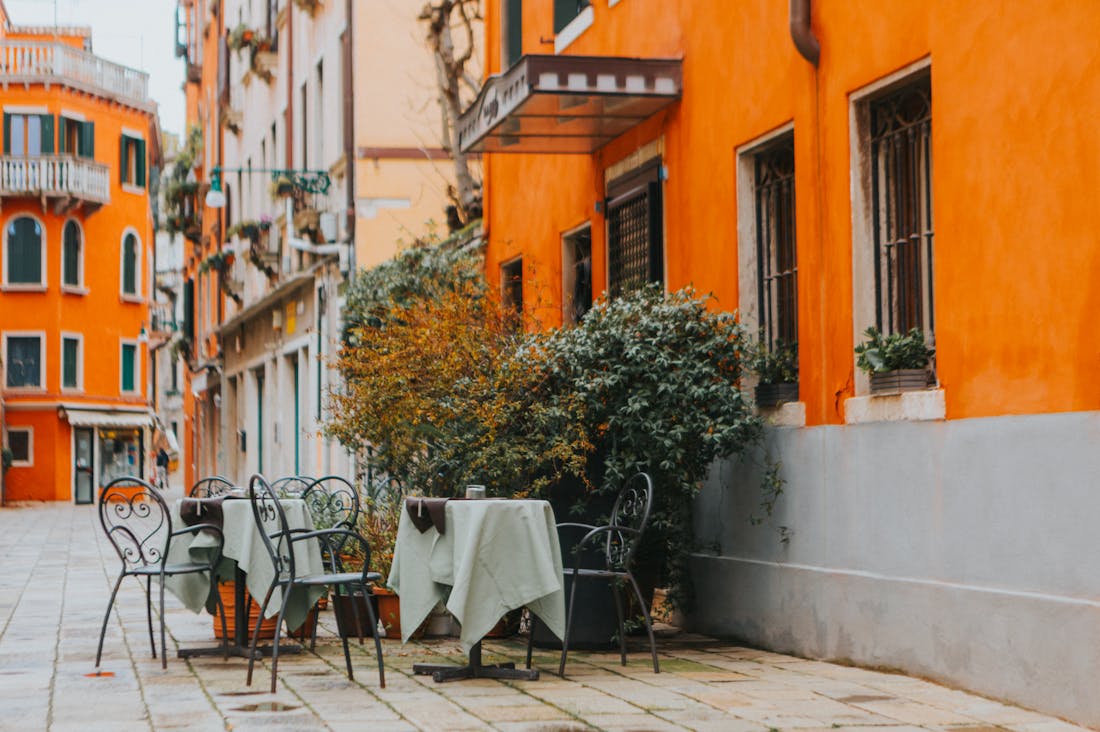 Mastering Travel Budgeting: Strategies for Smart Vacation Spending Image 1