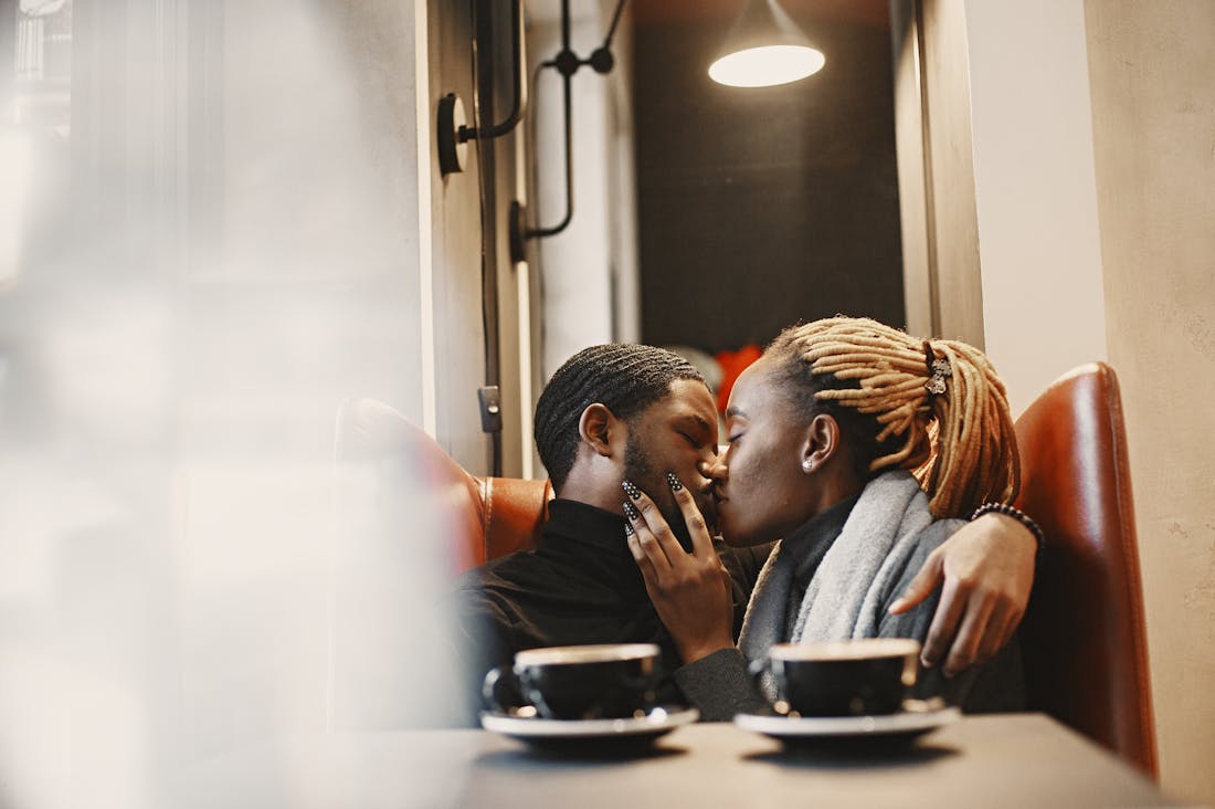 The Digital Revolution: How Technology is Shaping Modern Relationships and Communication Image 2