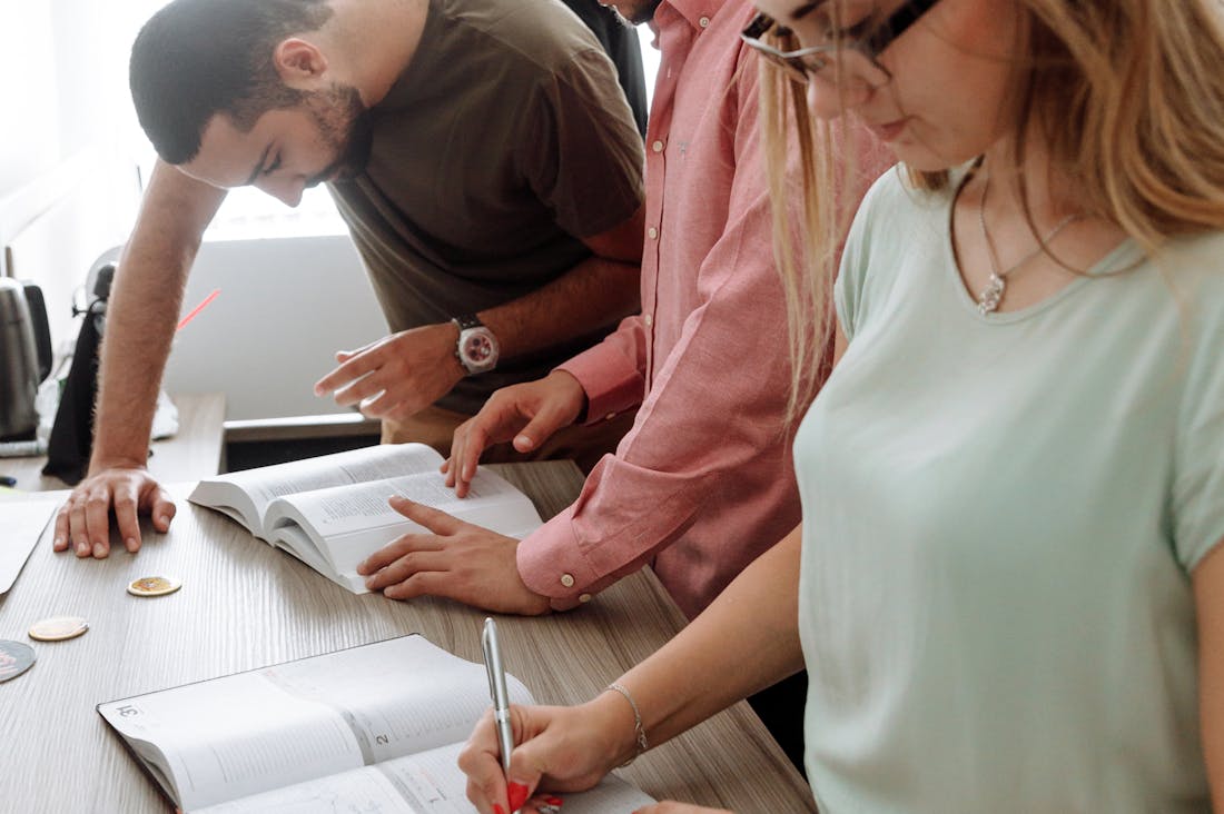 The Future of Work: Adapting to Change in a Dynamic Job Market Image 3