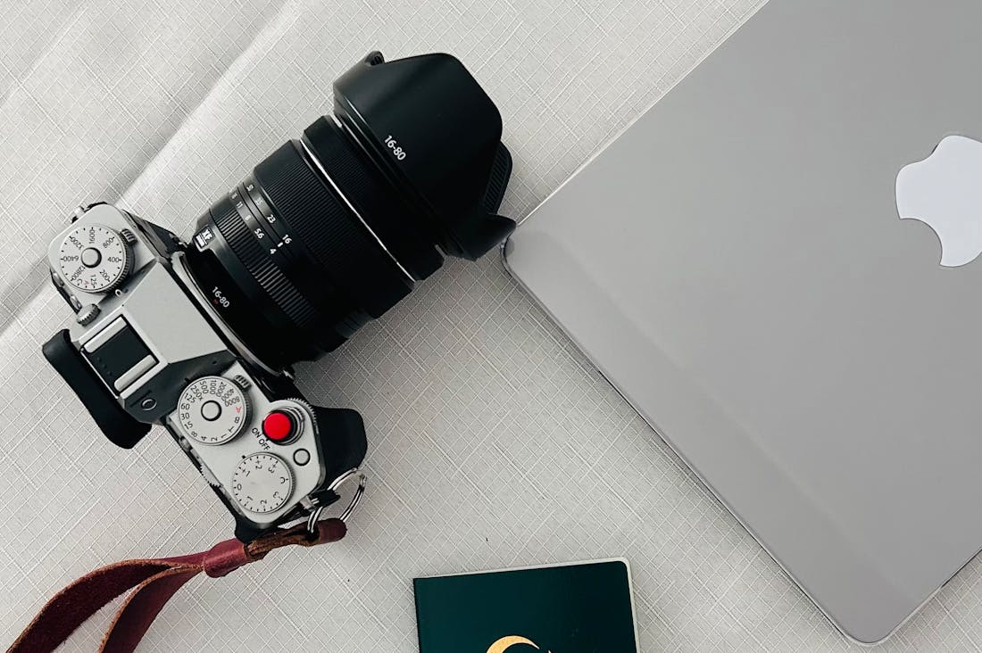 Upgrading Your Travel Adventures with Smart Tech Gadgets Image 1