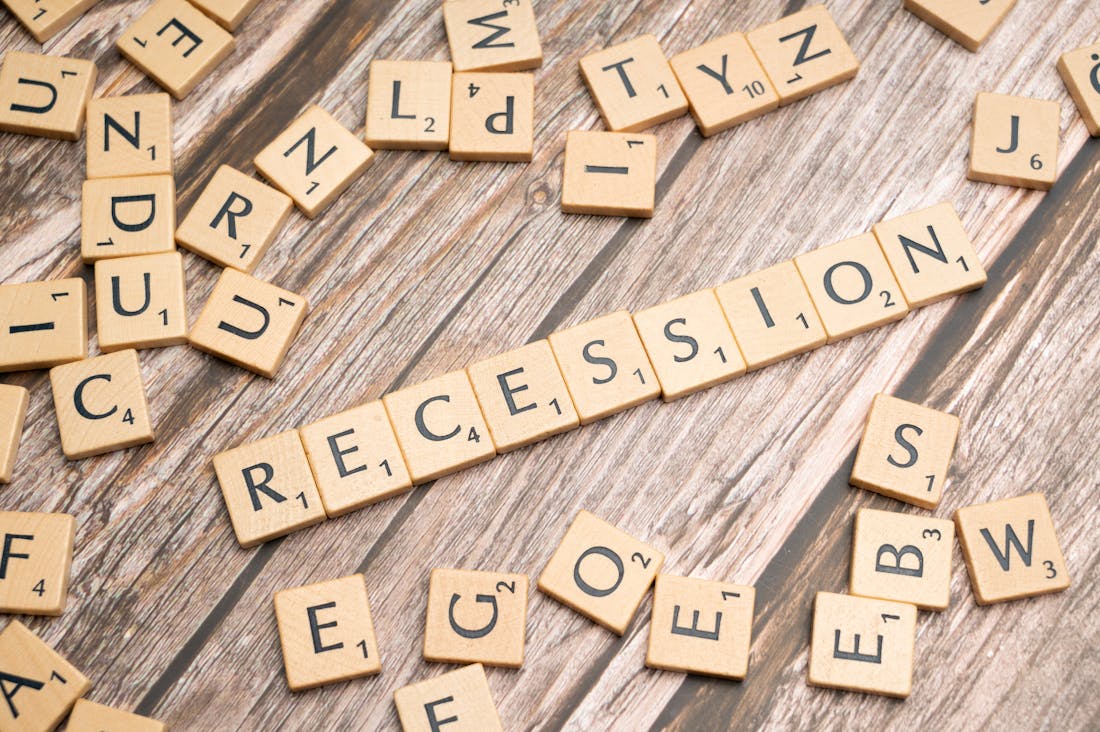 Essential Insights for Smart Investing in an Uncertain Economy Image 3