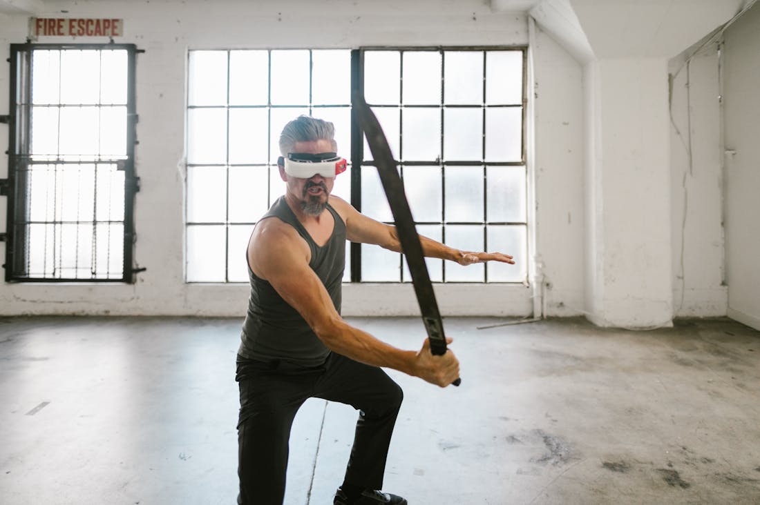 Revolutionizing Home Workouts: Achieving Fitness Goals with Technology Image 2