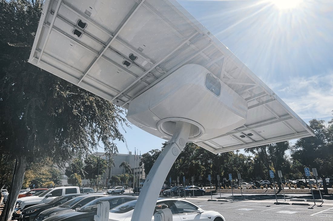 The Future of Electric Cars: Advancements in Automotive Technology and Sustainability Practices Image 3