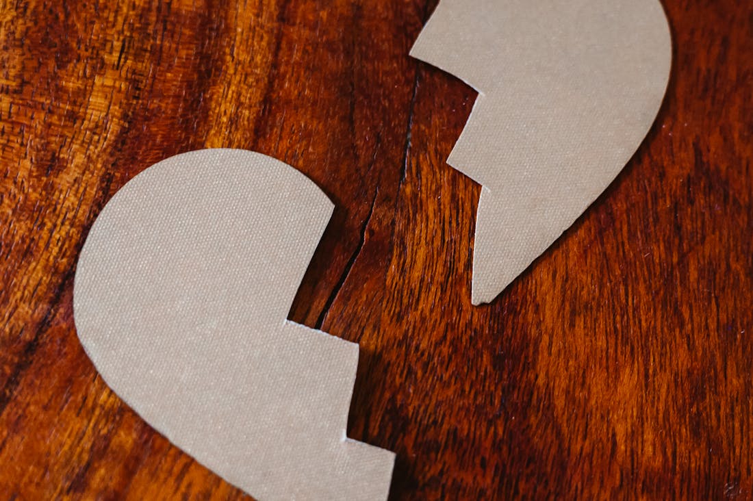 The Impact of Digital Detox on Mental Health and Relationships Image 3