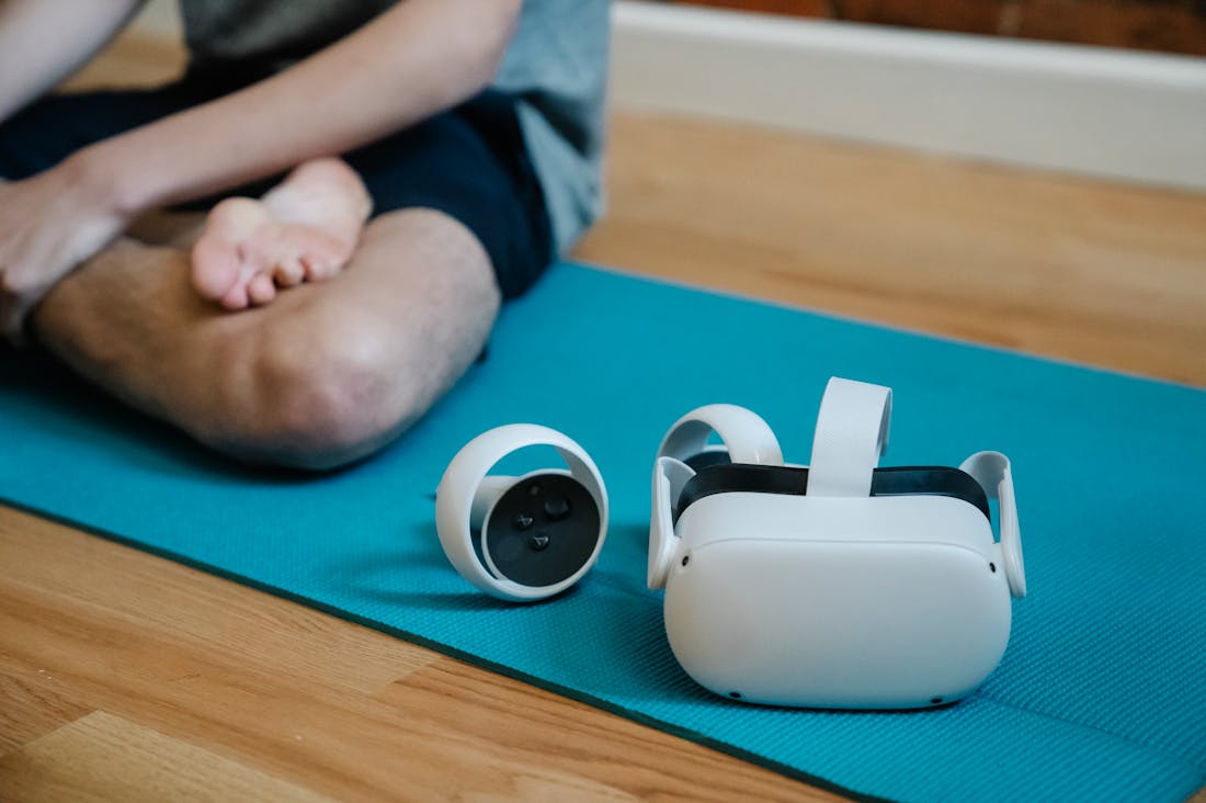 Mindfulness in the Digital Age: Finding Balance in a Tech-Obsessed World Image 2
