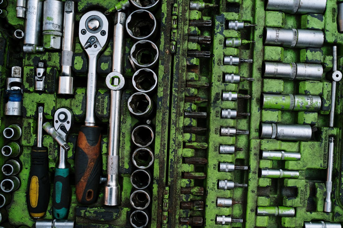 Effortless Car Maintenance Tips for Busy Professionals Image 3