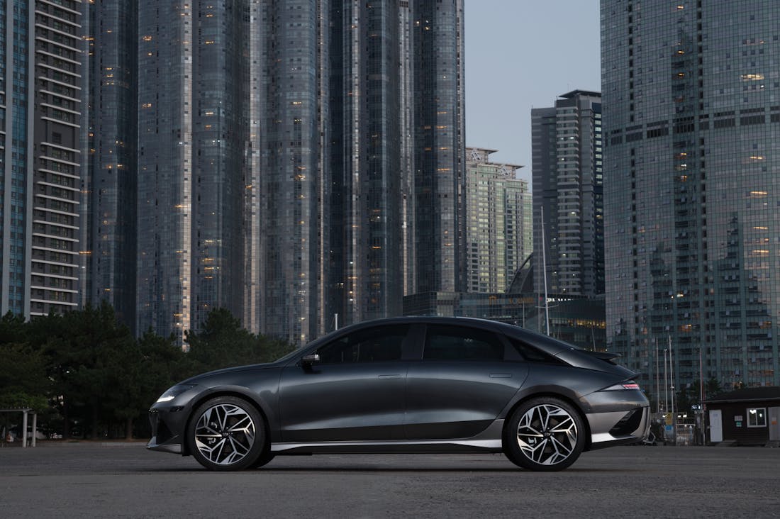 Trends in Electric Vehicles and Their Impact on Auto Industry