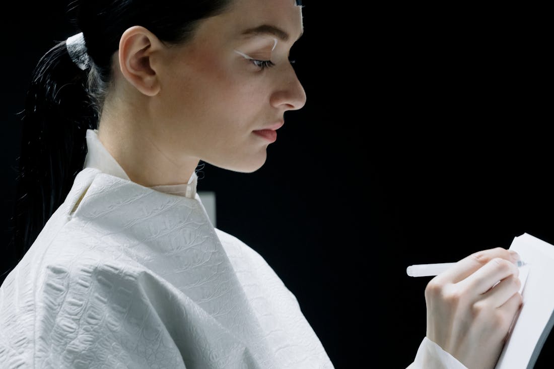 Innovative Tech Trends Reshaping the Future of Travel Experience Image 2