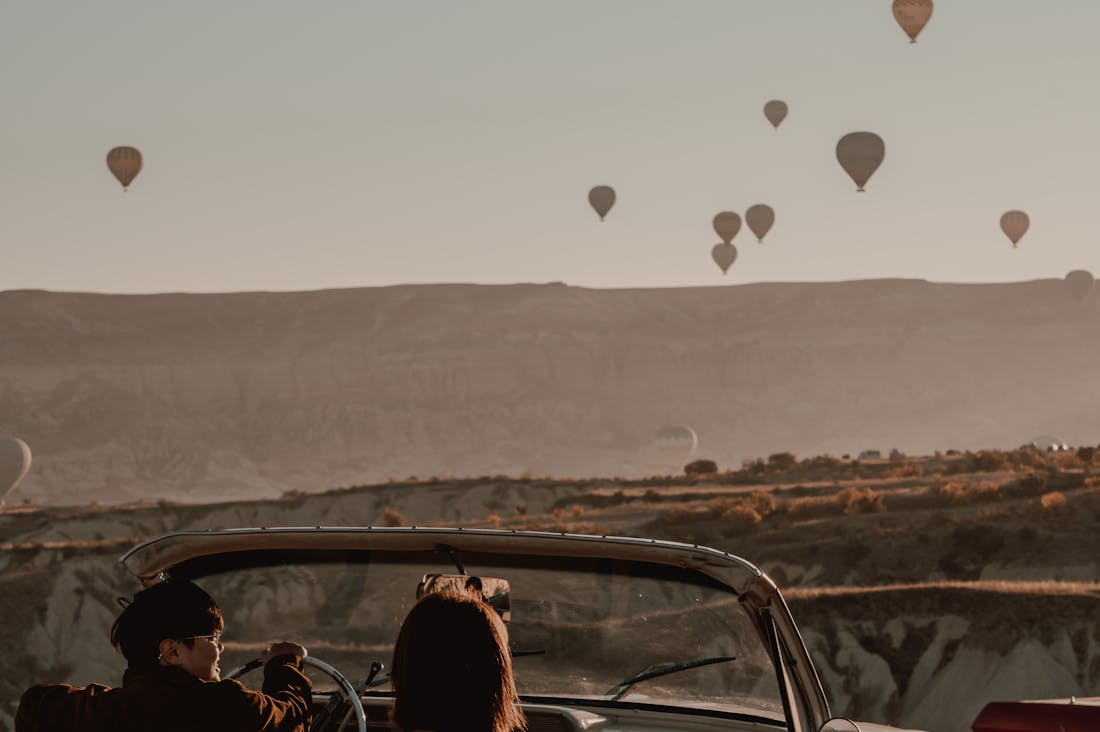 Transform Travel Experiences: Smart Packing and Planning Hacks for Adventurers Image 3