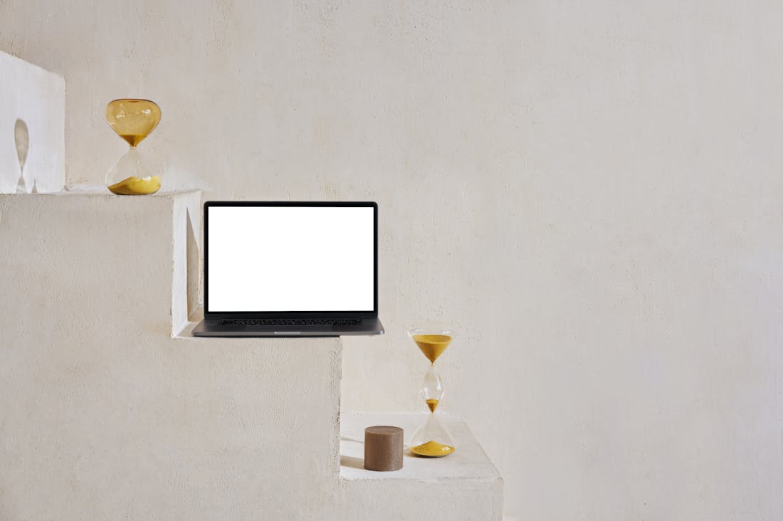 Essential Tips for Achieving Work-Life Balance in a Fast-Paced World Image 2