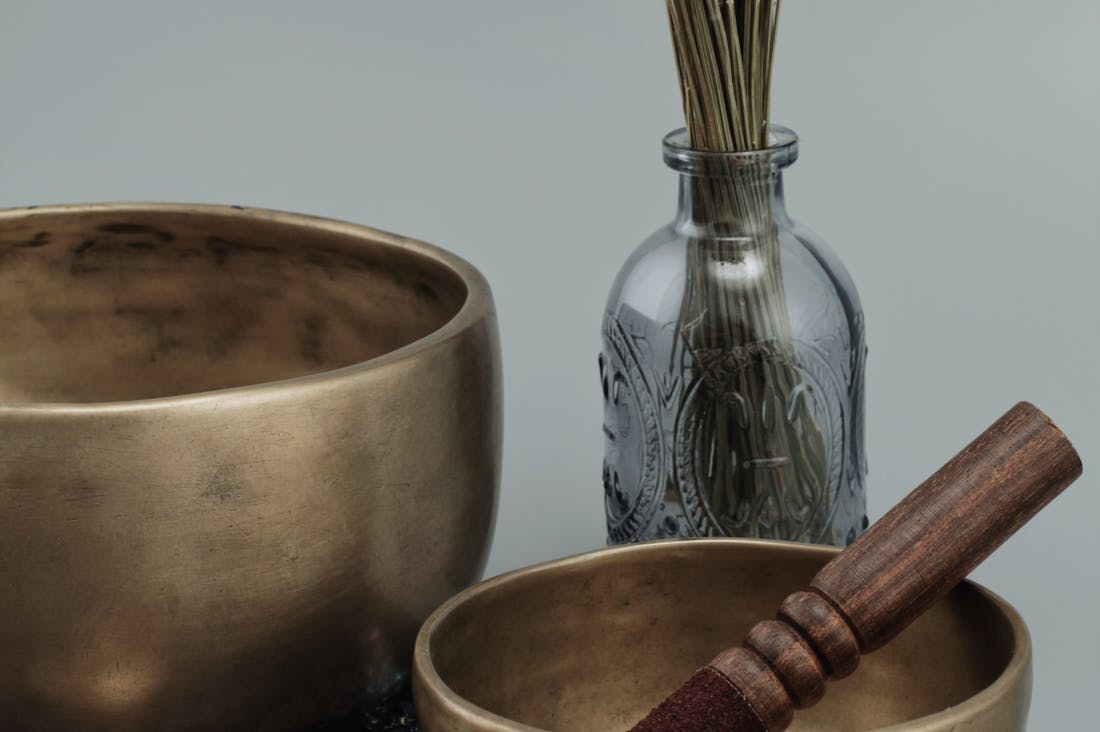 Cultivating Mindfulness in Daily Life: Simple Practices for Greater Peace and Clarity Image 2