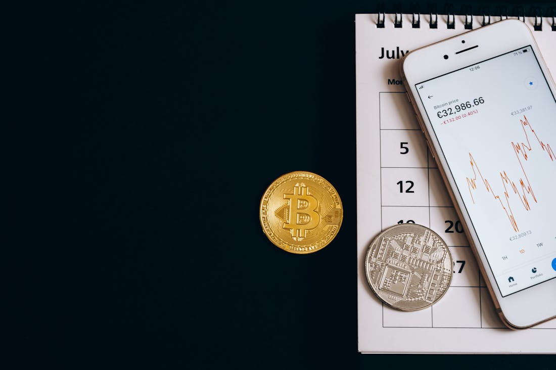 The Intersection of Technology and Finance: How Tech Innovations are Reshaping Personal Money Management Image 2