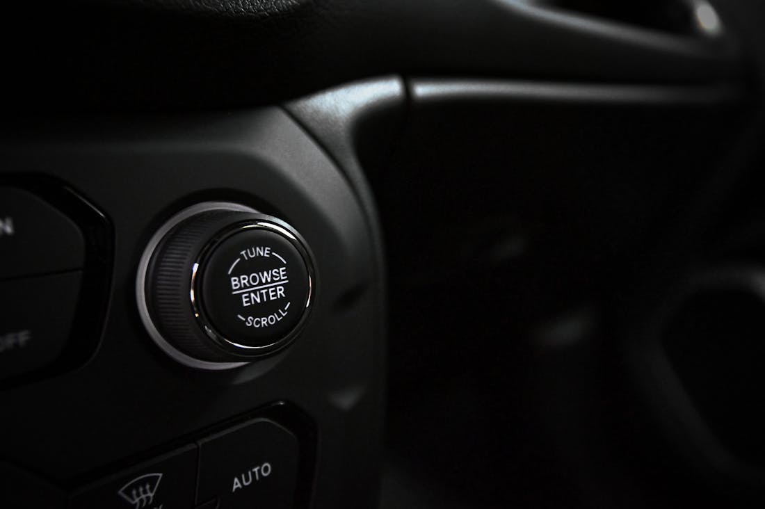 Eco-Friendly Innovations Transforming the Auto Industry Today Image 1