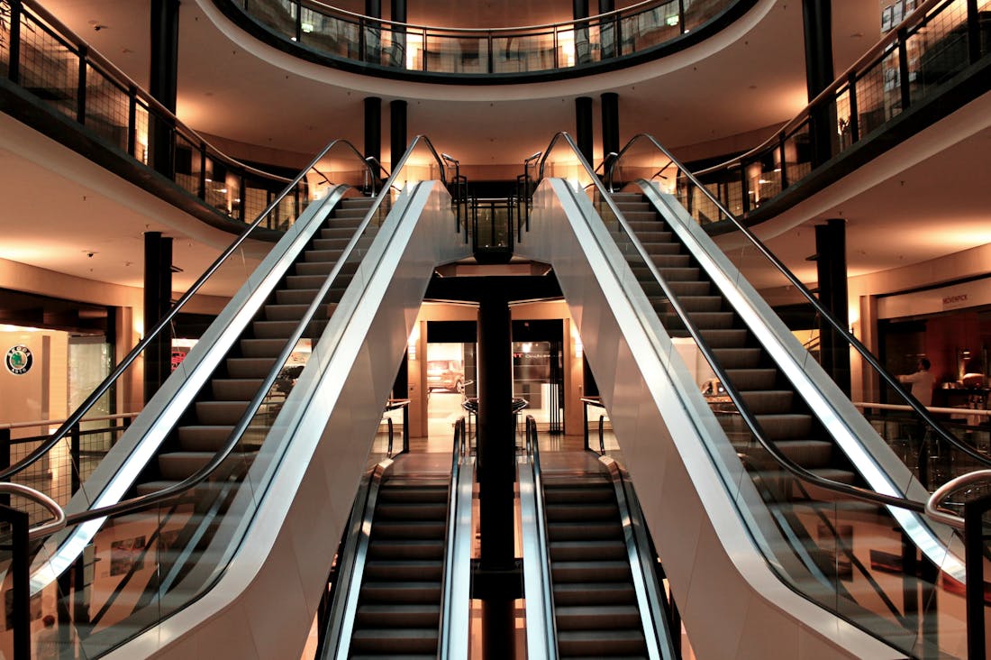 Innovations in Travel: How Technology Is Changing the Way We Explore Image 2