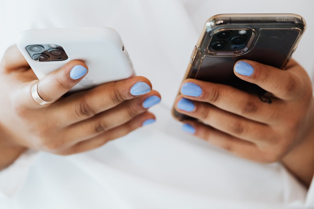 Essential Tech Gadgets Shaping the Future of Everyday Living Image 3