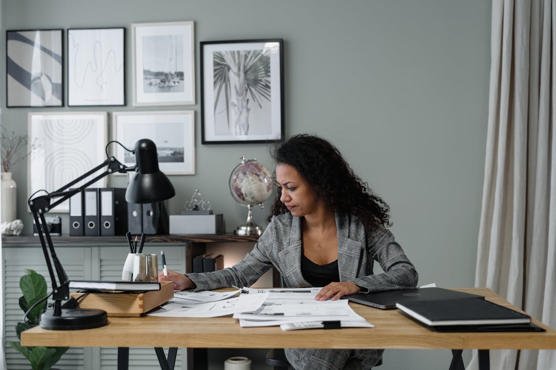 Smart Budgeting Techniques for a Stress-Free Life Image 3