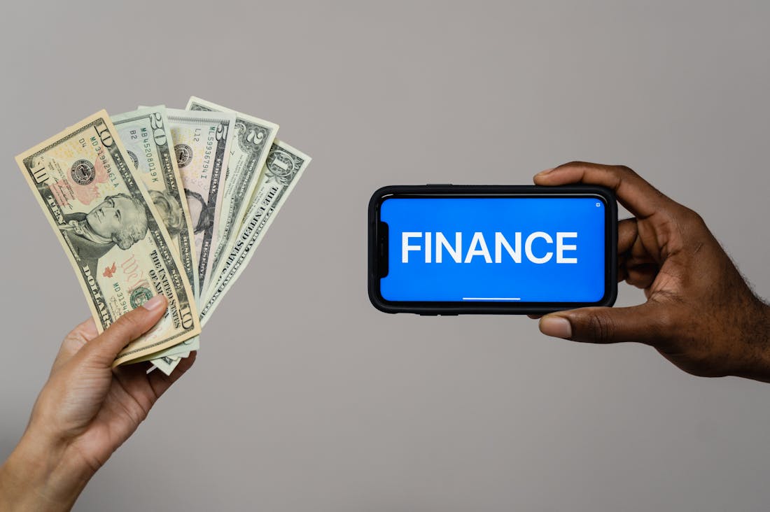 Smart Financial Habits to Foster Long-Term Wealth Growth Image 3