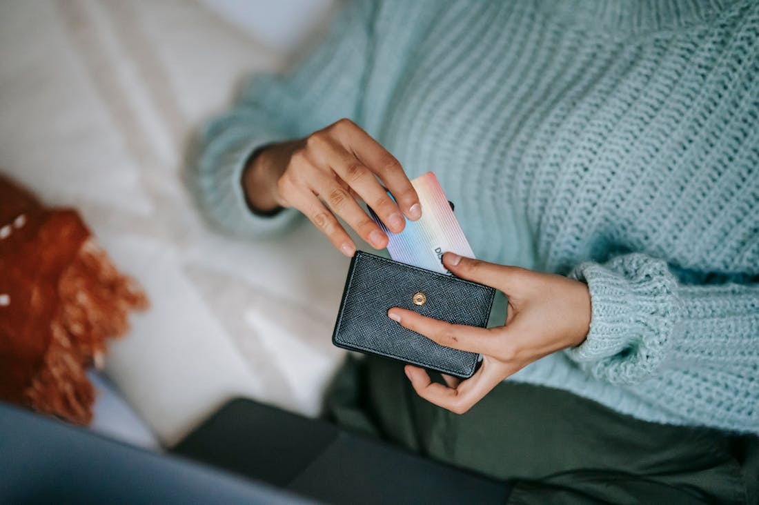 Practical Ways to Save Money Without Sacrificing Quality of Life Image 2
