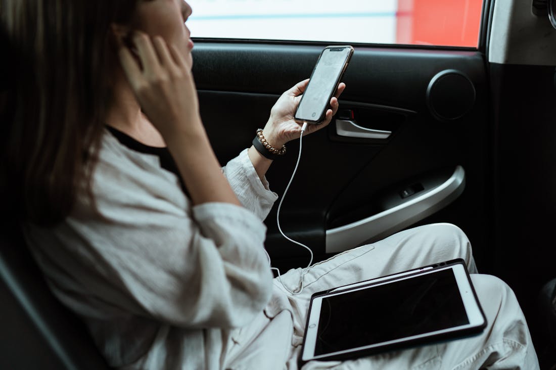 Innovative Technology Trends Shaping Future Travel Experiences Image 2