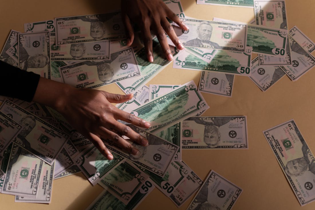 Key Strategies for Building Wealth in Today’s Economy
