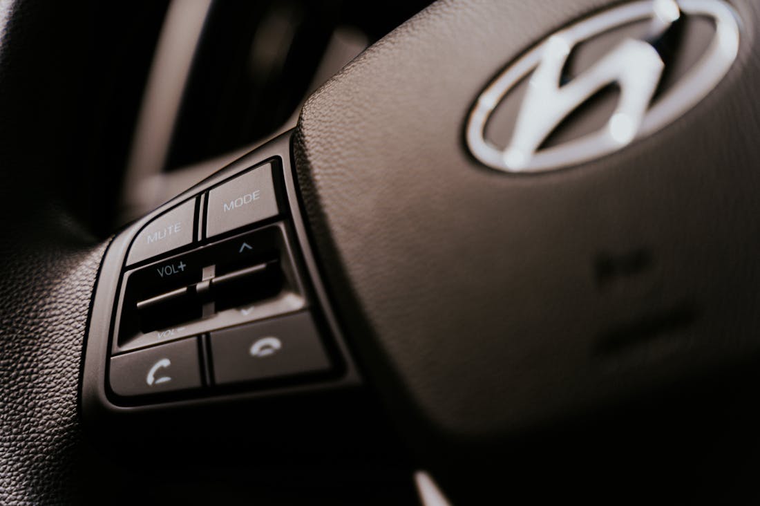 Modern Automotive Innovations That Transform Commuting Experiences Image 2