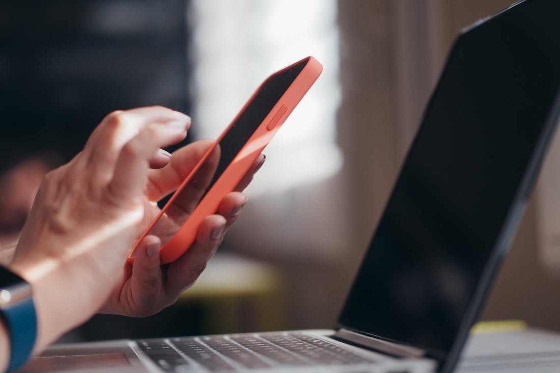 Latest Trends in Tech Gadgets That Transform Daily Tasks Image 3
