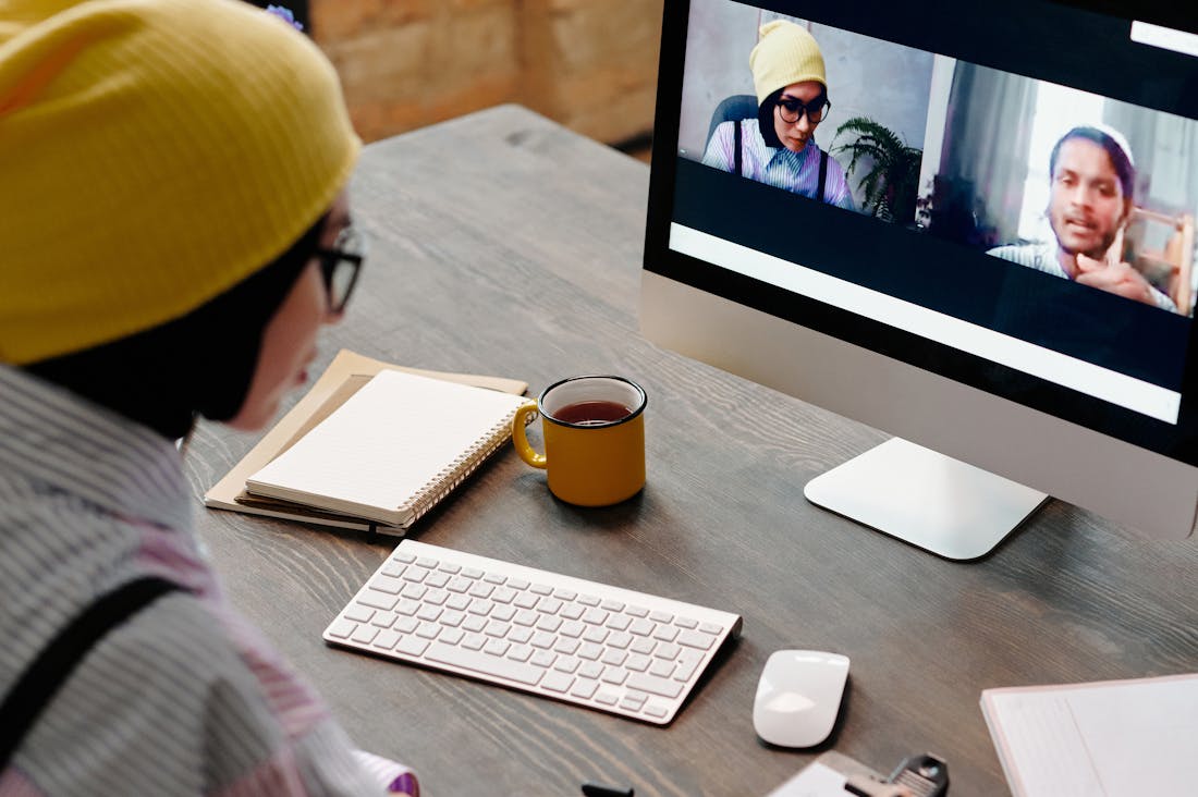 Tech Innovations Transforming Everyday Life and Work Environment Image 3