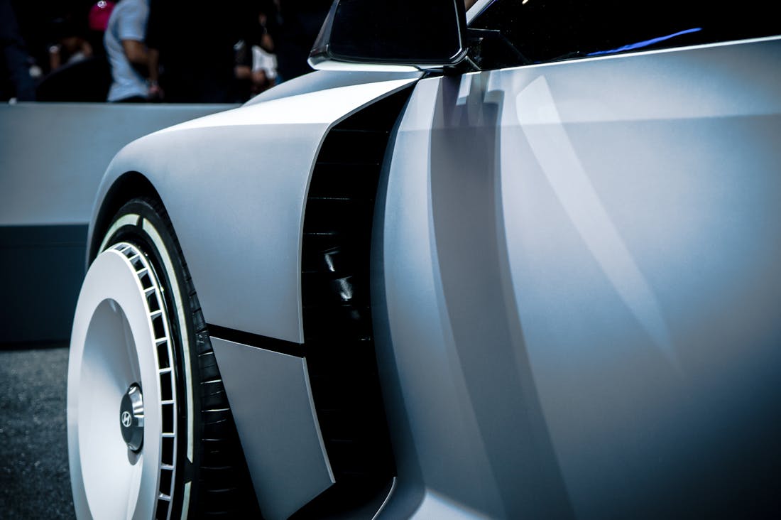 Cutting-Edge Technologies Revolutionizing the Automotive Industry Image 3