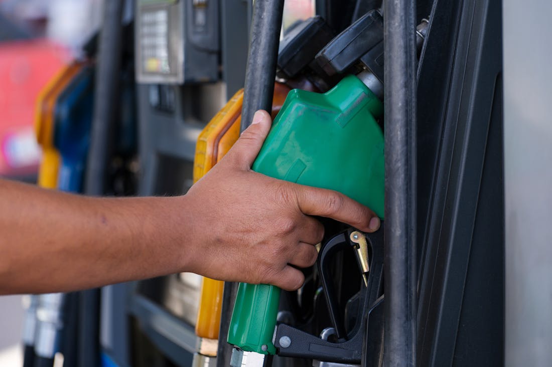 Sustainable Driving Practices Contributing to a Greener Planet Image 1