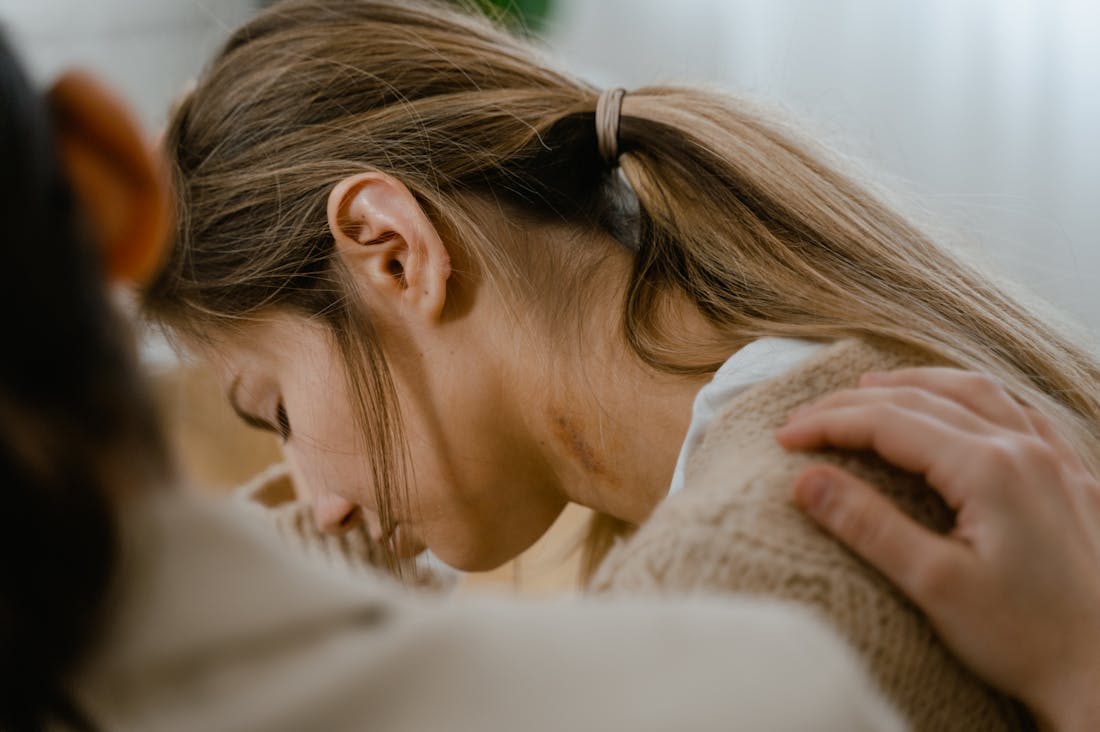 Mindfulness and Mental Health: Cultivating Inner Peace in a Chaotic World Image 1