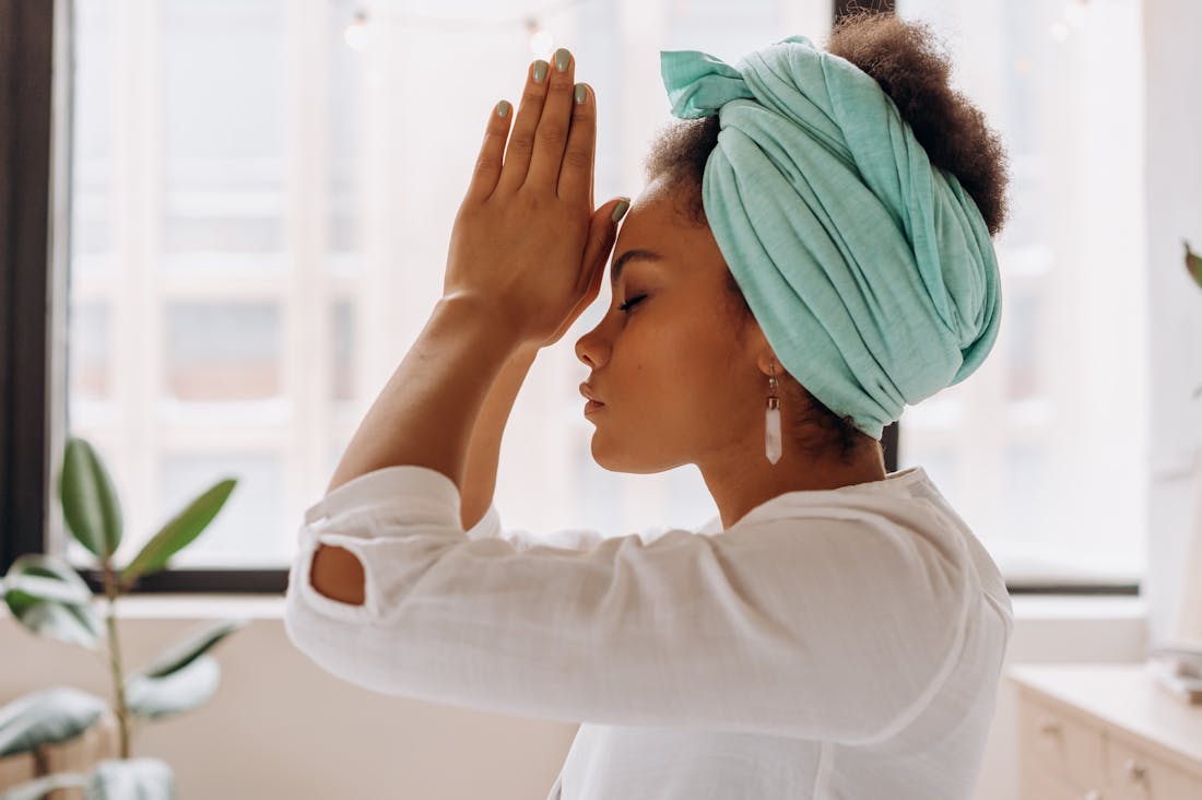Nurturing Your Well-Being: The Intersection of Mental Health and Holistic Lifestyle Choices Image 2