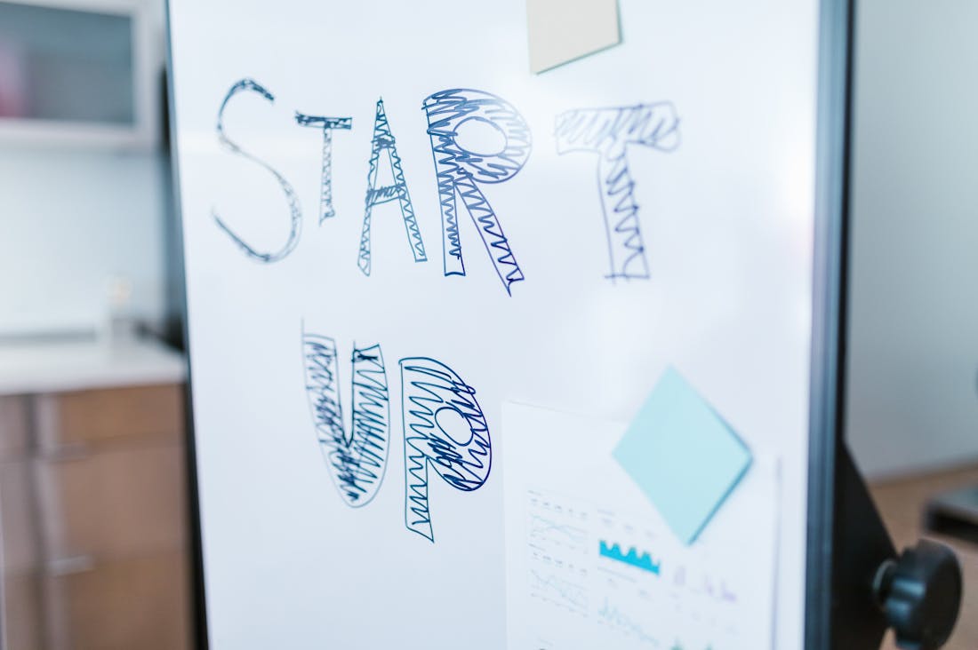 Harnessing the Power of Technology for Personal Growth and Lifelong Learning Opportunities Image 3