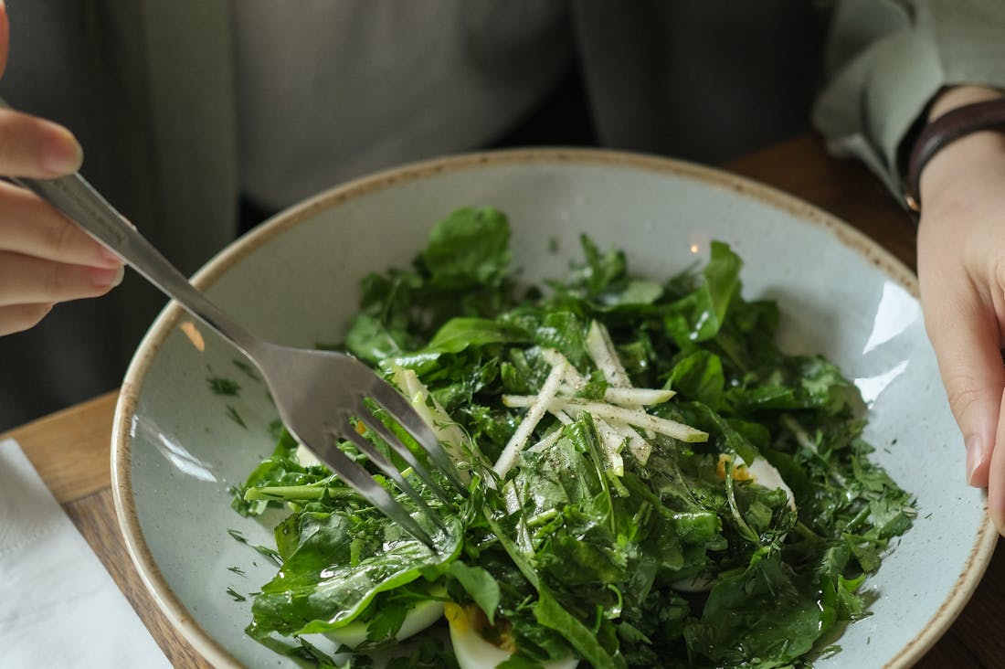How to Achieve Optimal Health Through Mindful Eating Habits Image 2
