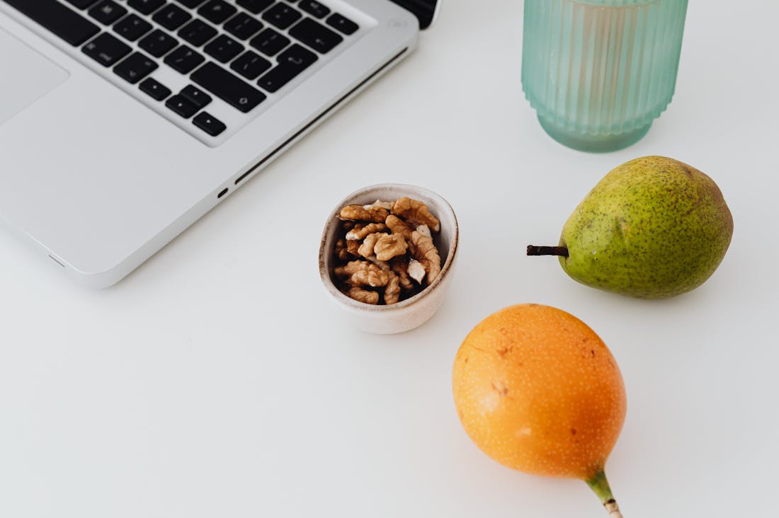 Healthy Living Strategies for Busy Professionals Image 3