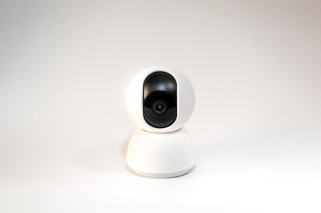 Latest Innovations in Smart Home Technology Enhancing Daily Living Image 1