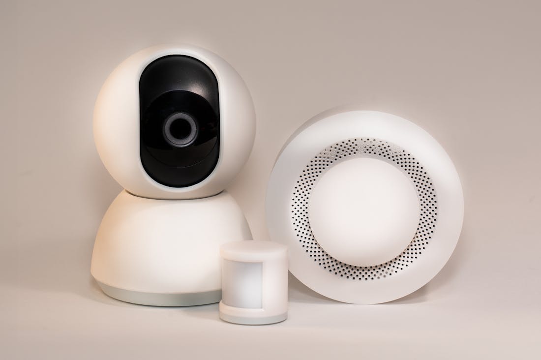 Smart Tech Innovations Driving Efficiency in Everyday Living