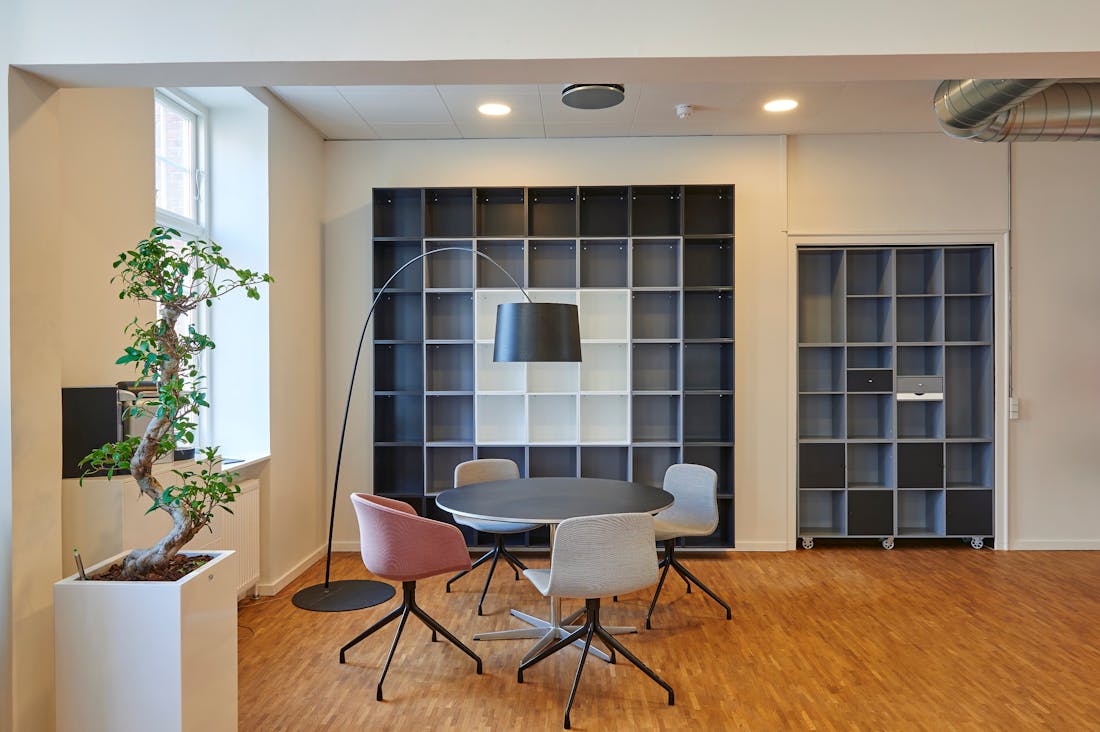 Exploring the World of Remote Work: How to Create a Productive Home Office Environment Image 1