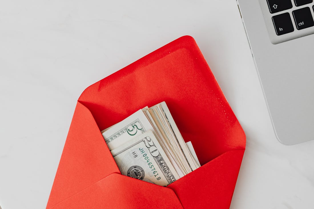 Financial Freedom: Strategies for Managing Your Money Wisely in Today’s Economy Image 3