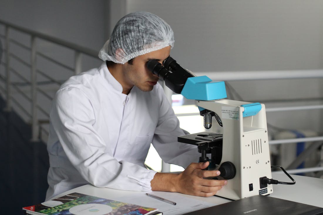 Leveraging Technology for Health: Innovative Tools Transforming Personal Wellness Image 1