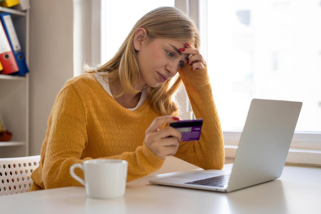Debt Consolidation: Exploring the Advantages and Disadvantages - Is It a Suitable Option for You? Image 3